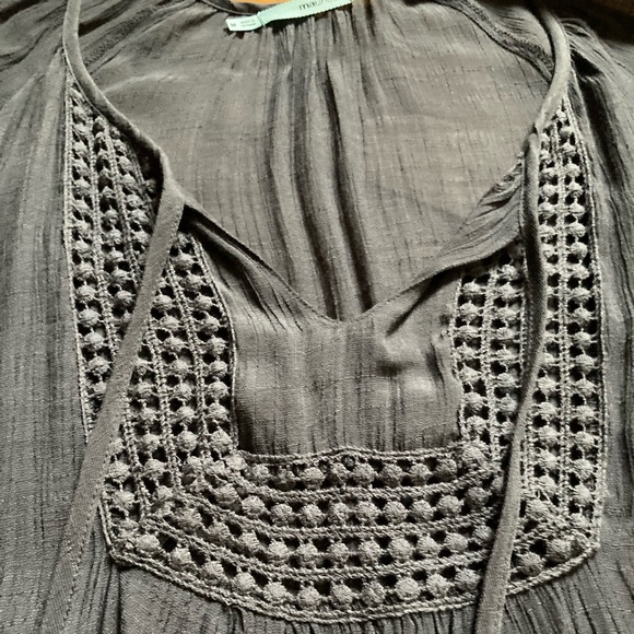 Maurice’s Top - Picture 3 of 7